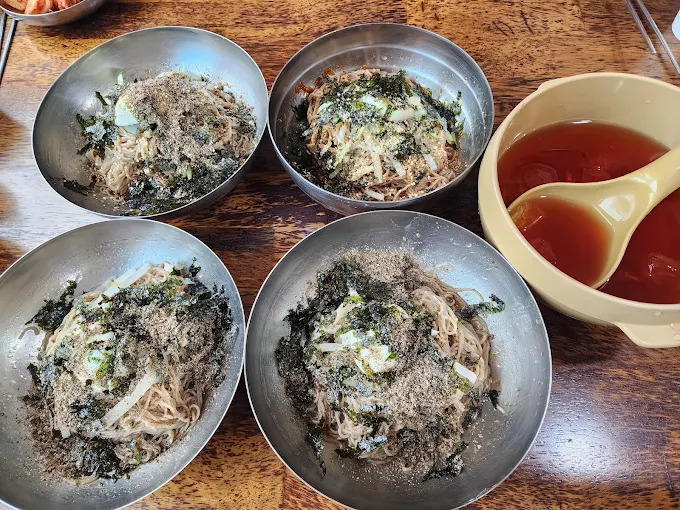 강원도 양양, 범바우막국수 (본점)