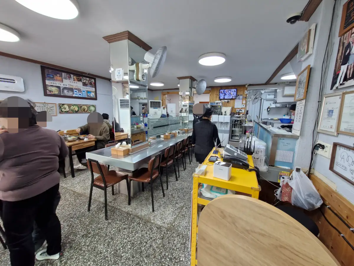 식당내부 사진