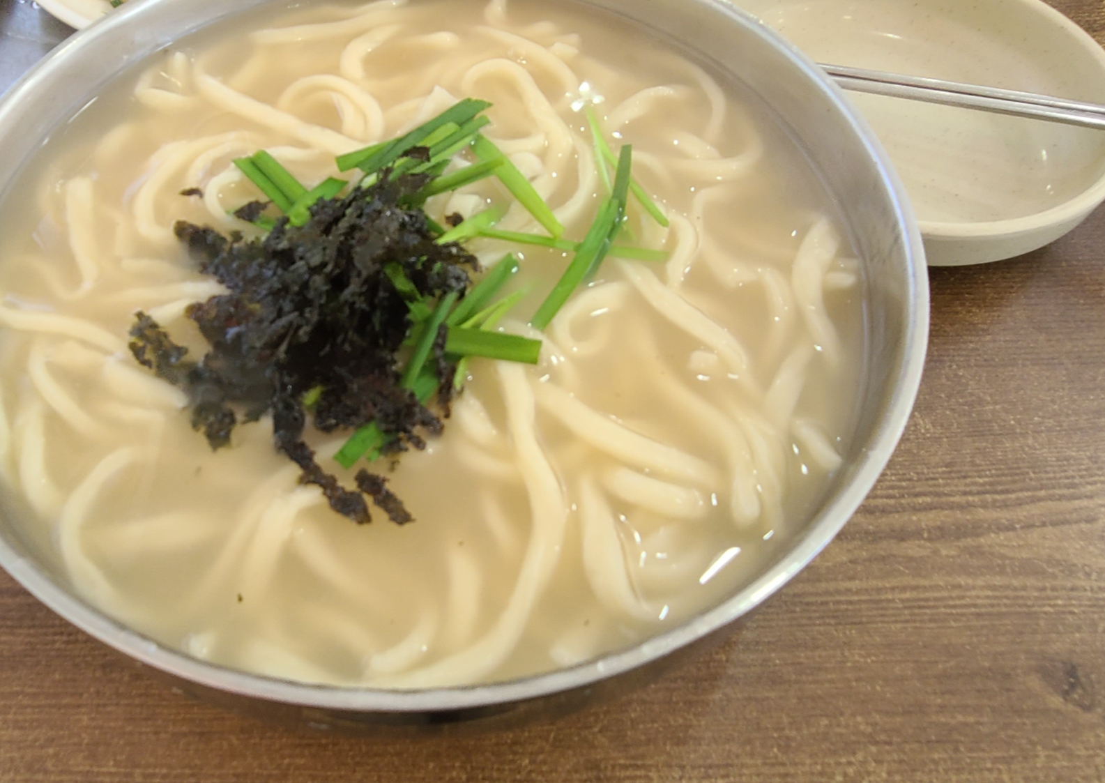 칼국수 점심 고향손칼국수