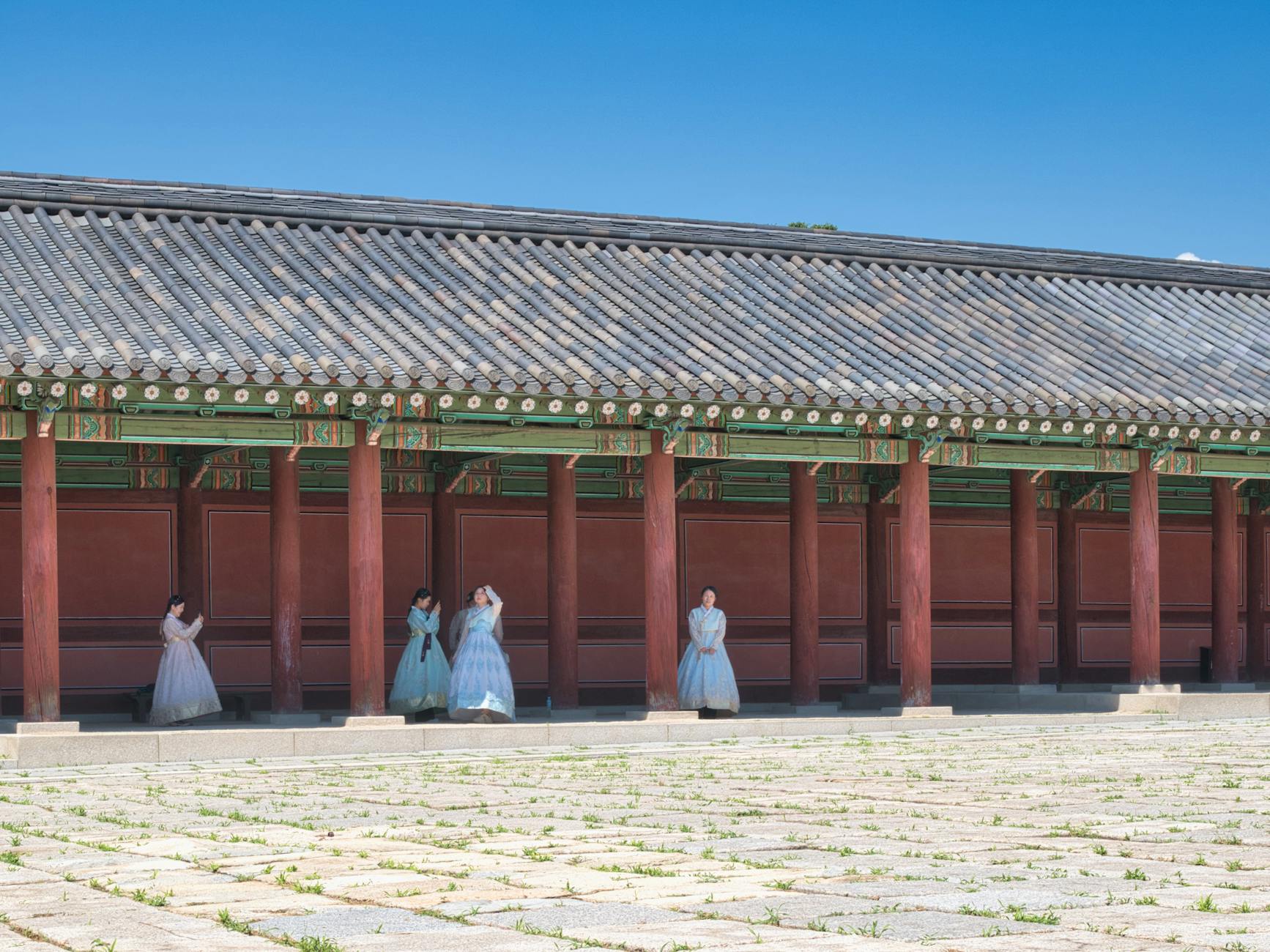 경복궁 창덕궁 부처님오신날 5월 24일 한복 가족 외출 주차 완벽 가이드 &mdash; 정독도서관&middot;광화문 광장 추천 - 이용 장면