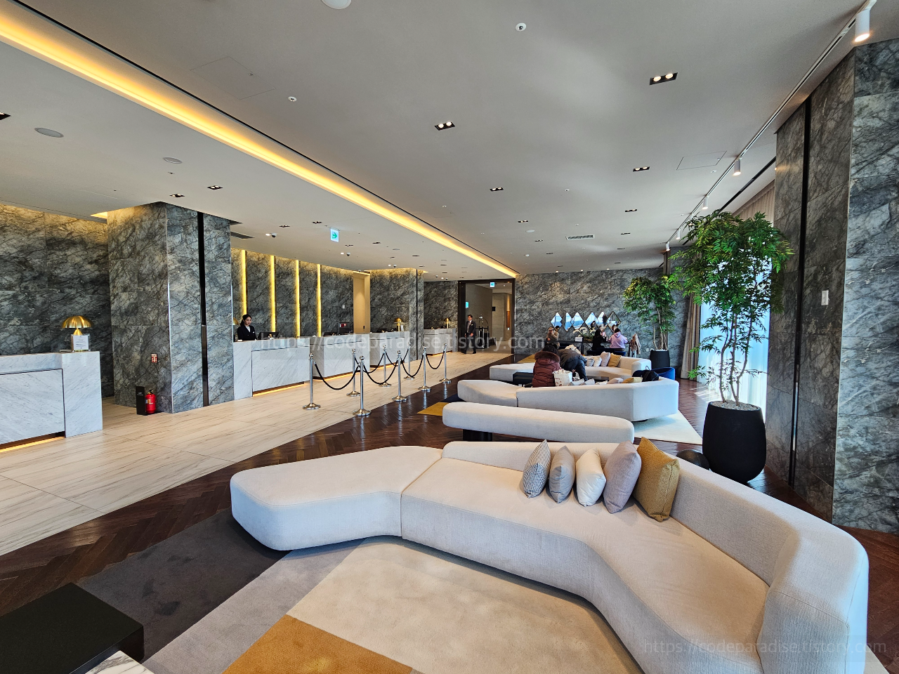 ํธํ
_์ฌ์ง,jpg