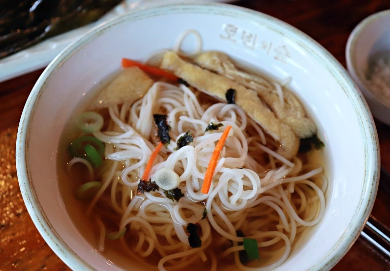 파주 맛집 추천 로빈의숲 헤이리 솔잎 수제 바베큐 맛집