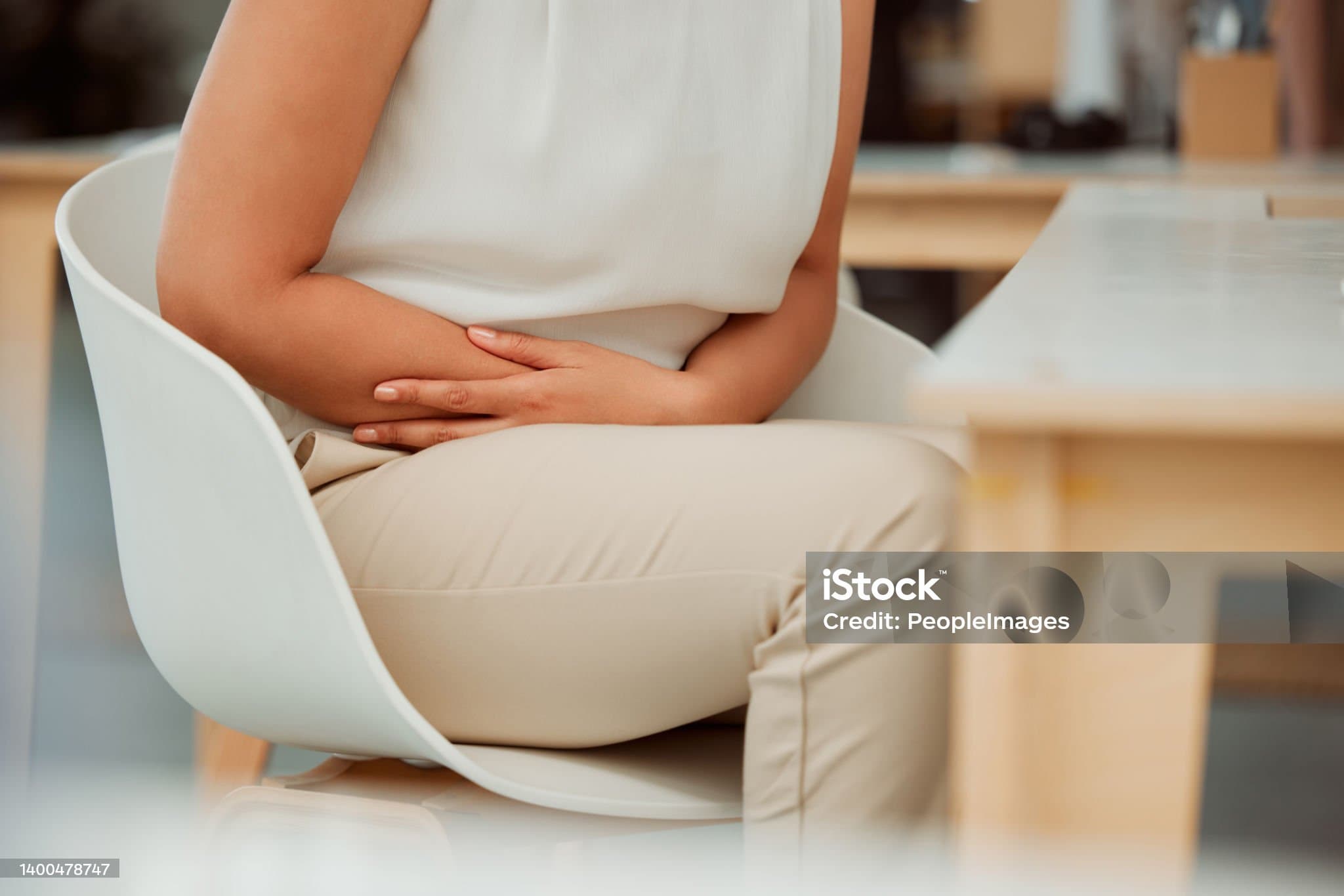 배가 콕콕 찌르듯이 아파요&amp;#44; 장염인지 확인하는 방법