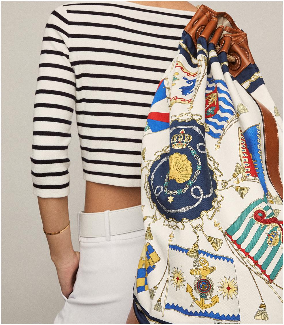 2024년 봄 시즌 스카프 및 패션 트랜드