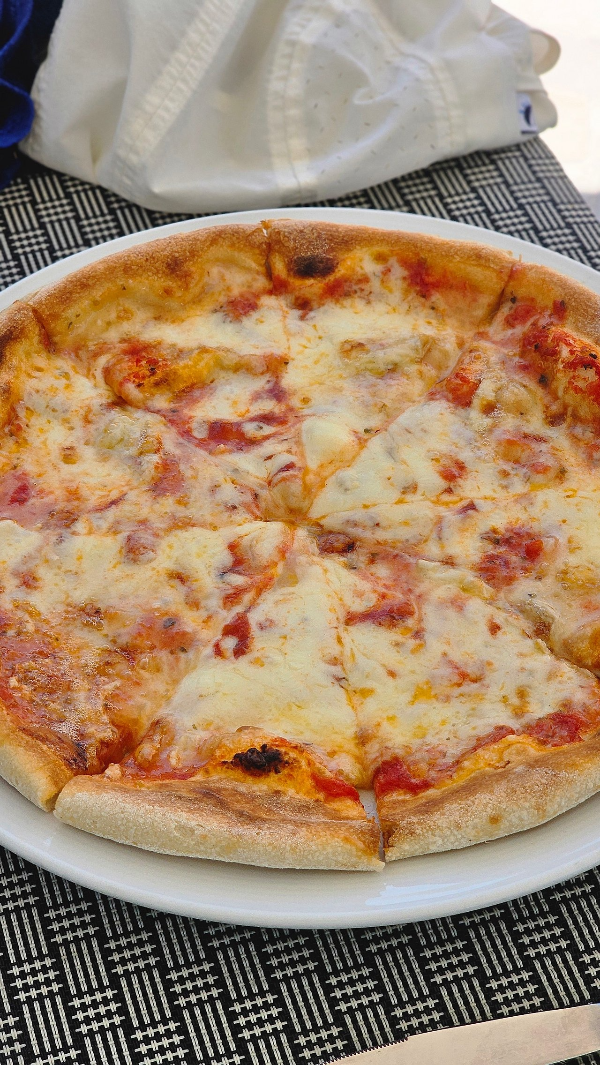 라사리아 식사16