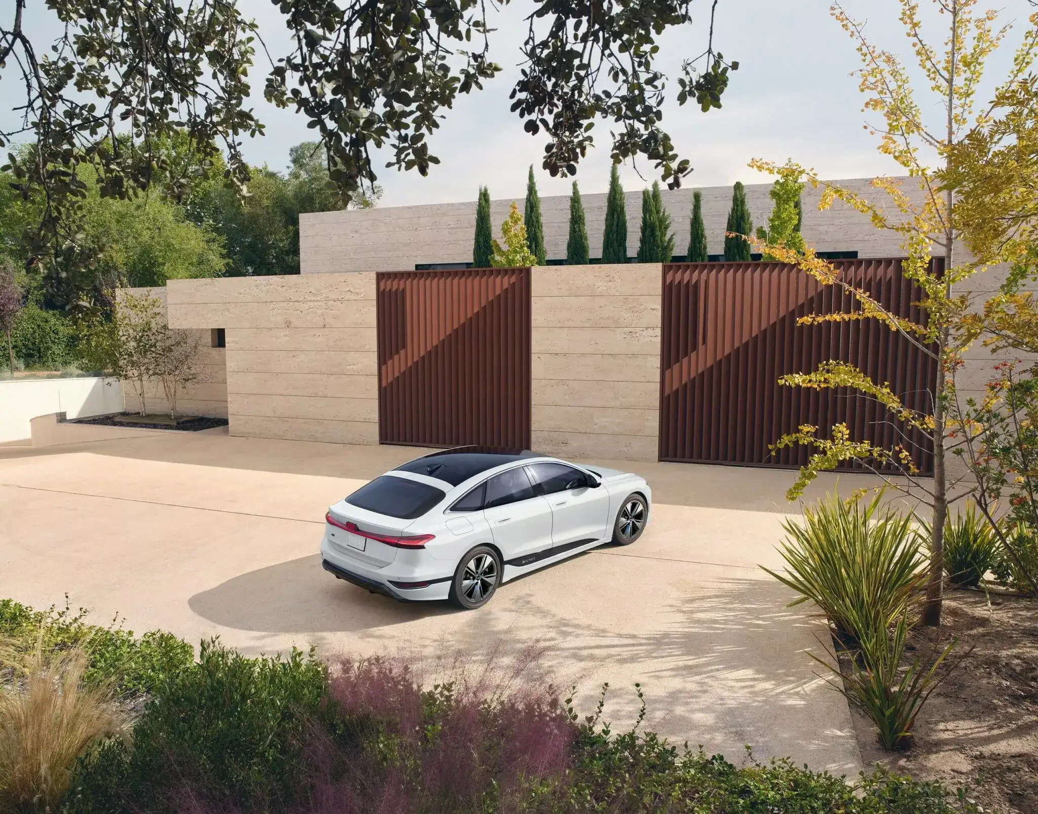 아우디 A6 e-트론