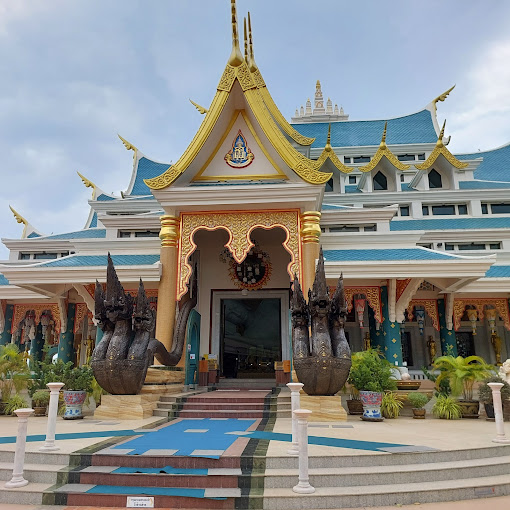 Wat Pa Phu Kon 사원