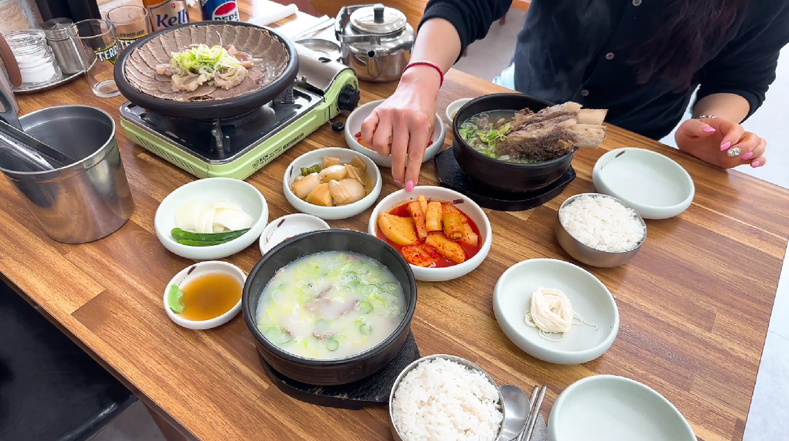 창원 소답동 맛집, 목민곰탕: 줄서서 먹는 100% 한우 곰탕의 진수