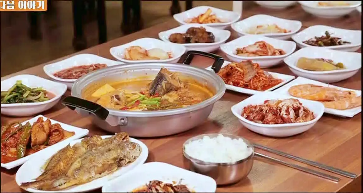 식객 허영만 백반기행 164회 최윤영 편 하루 3시간 8천원 18찬 간자미회무침, 동태탕, 달큰한 생새우무침, 직접 담근 갈치속젓 전라도 백반 남도 밥상 전남 목포 맛집 소개