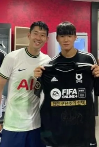 양현준 축구선수 셀틱 FC No 13 그의 프로필을 확인해봅시다_14