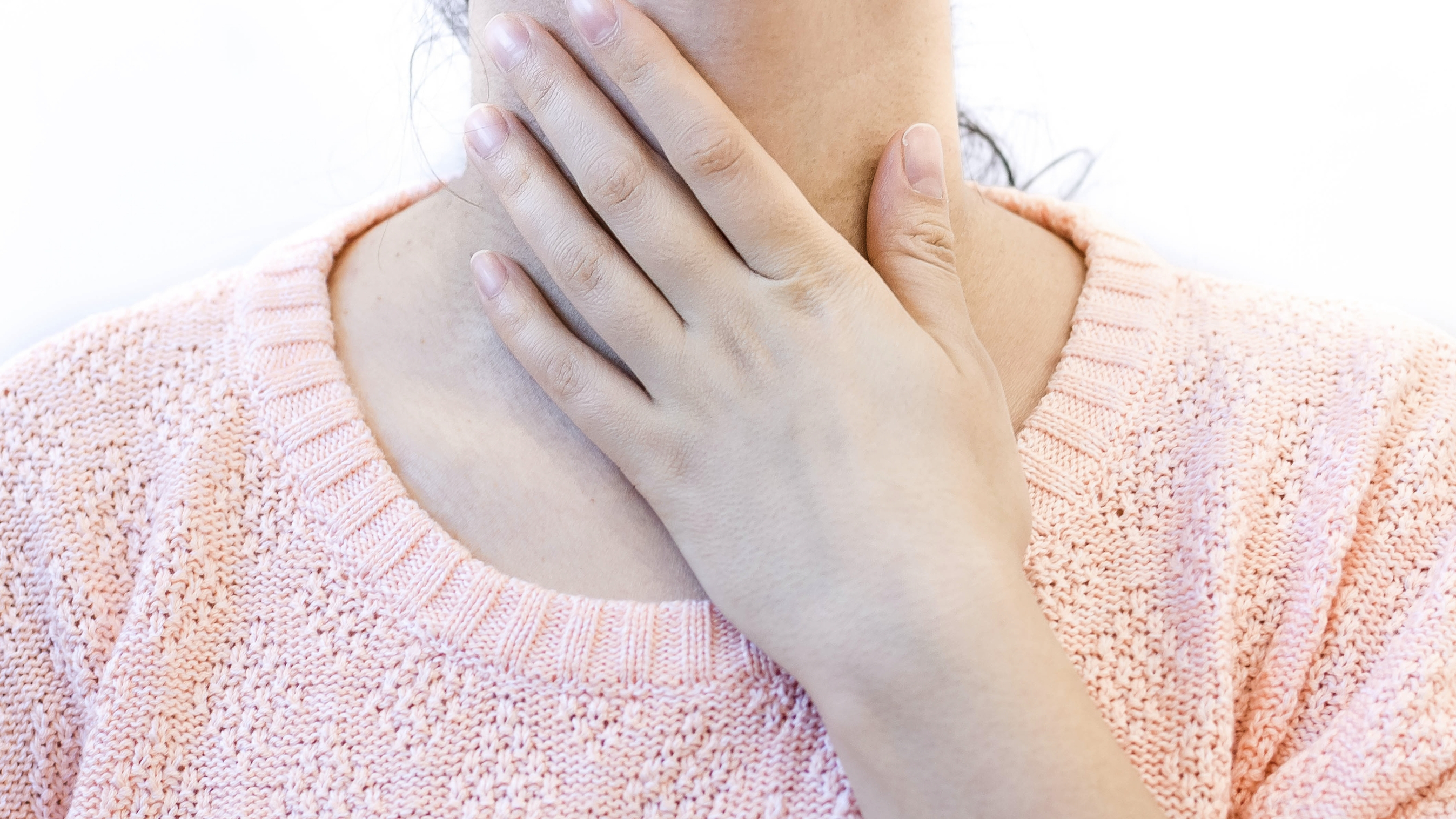 목에 이물감 느껴지원 원인: 잘못된 생활습관