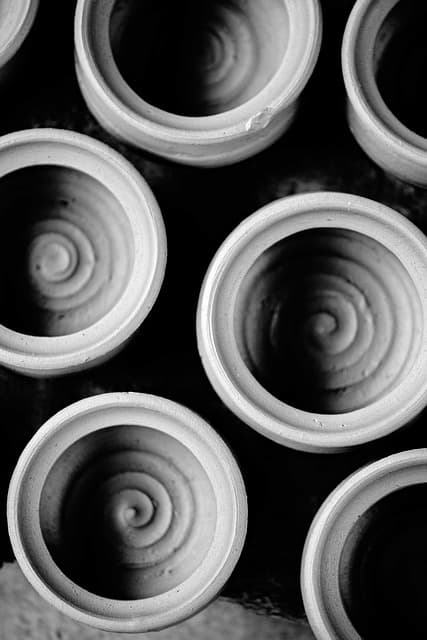 수백 년의 기술, 현대 감각을 입다: 장인 정신의 재해석