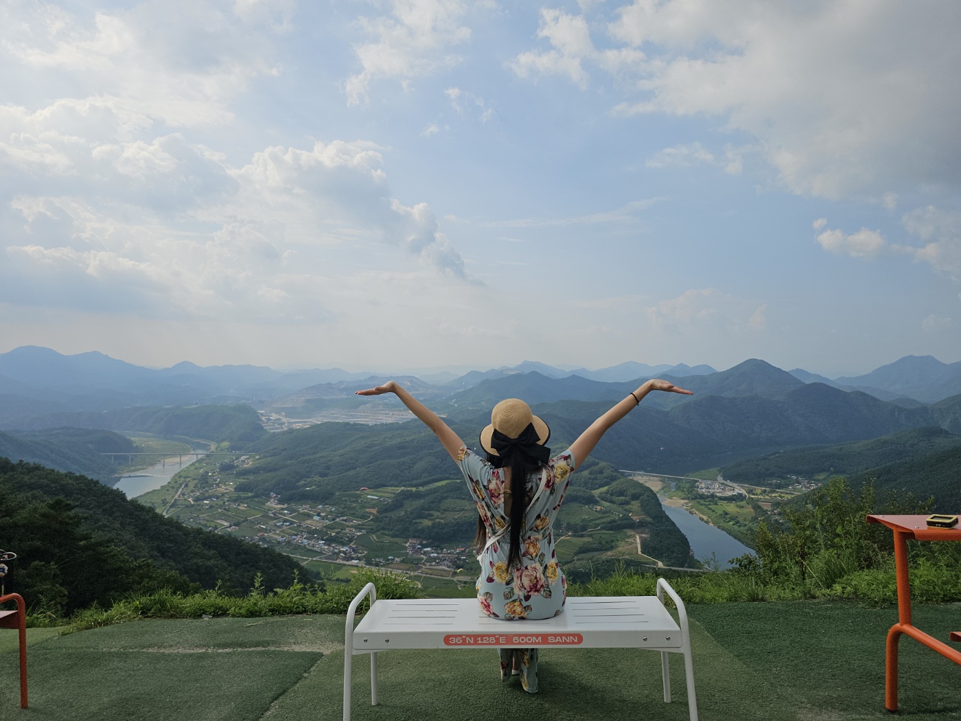 단양여행기 [3: 카페산] - Trip to Danyang [3: Cafe Sann]