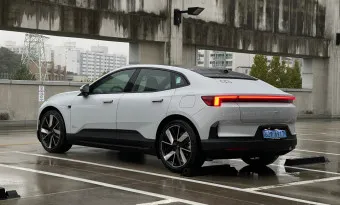 폴스타4 가격 보조금 제원 배터리 트렁크_10