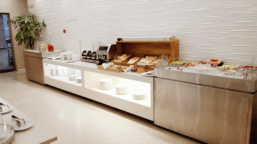 ํธ์น๋ฏผ ์๋ด์คํ