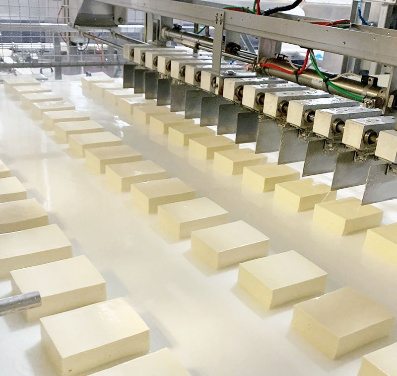 미국 캘리포니아주 풀무원USA 풀러튼 공장에서 포장 두부가 생산되고 있다.