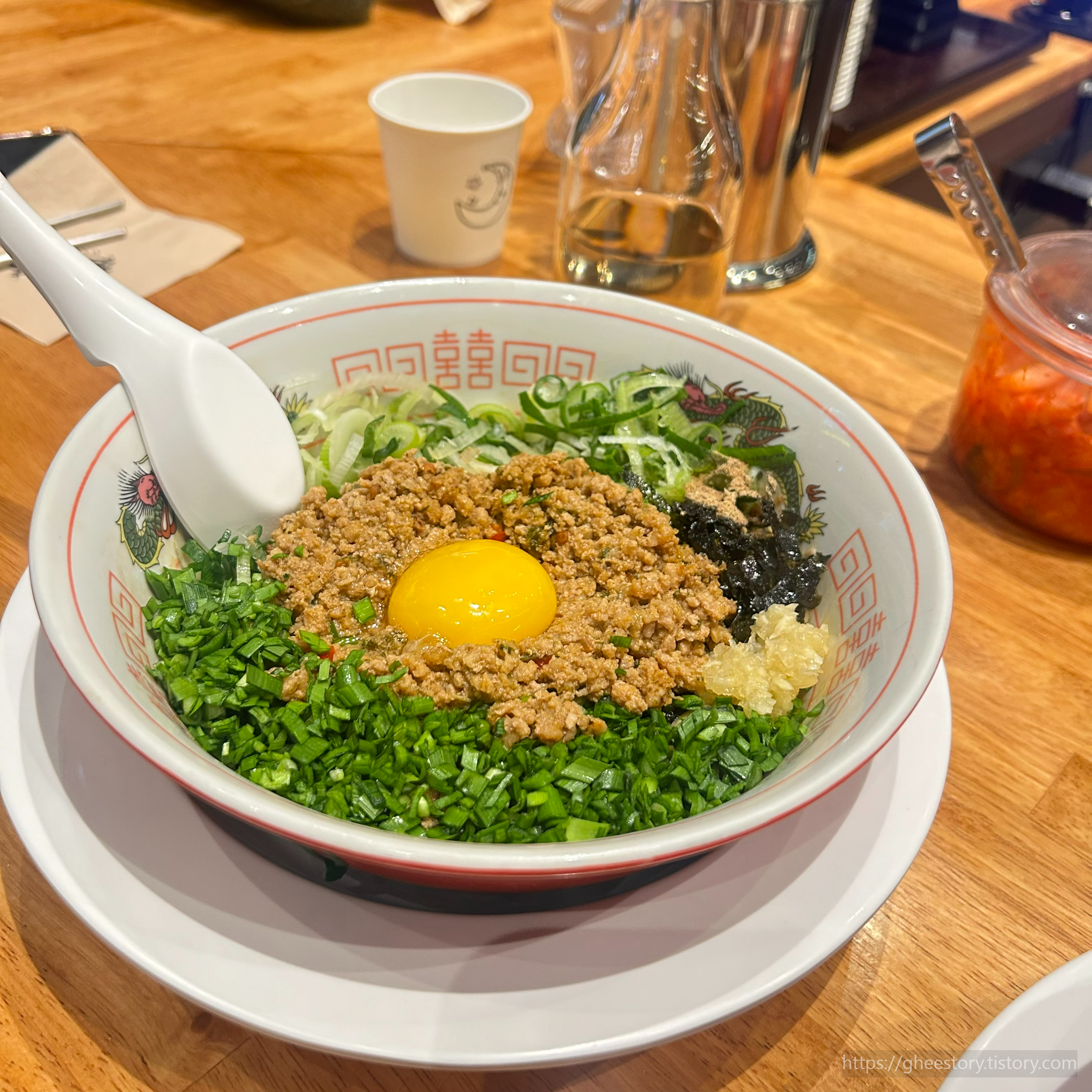 강남역-4번출구-혼밥-맛집-라멘-마제소바