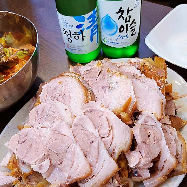 6시내고향 강원 춘천 족발 고향정가게 고향노포 왕족발 매콤 비빔국수 잔치국수 맛집 오늘 방송 추천