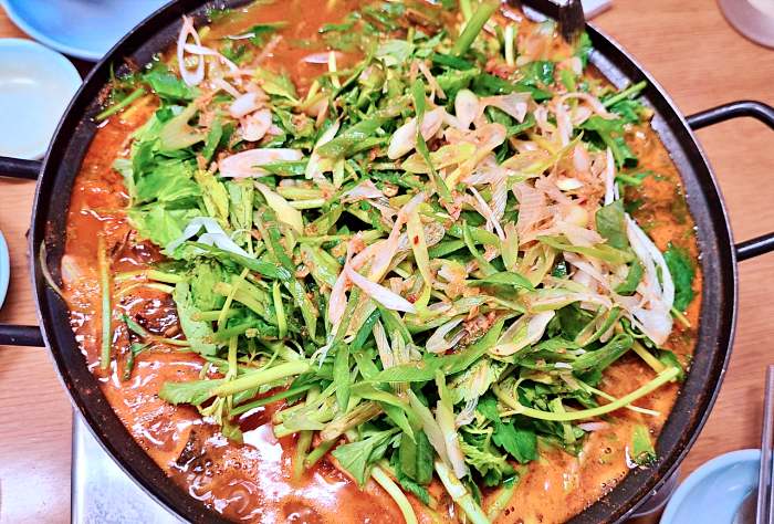 가볼만한 곳, 파주 맛집 깊고 진한 맛, 참게 매운탕