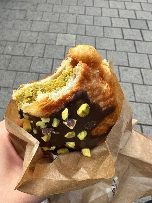 두바이붕어빵 두쫀쿠 열풍 겨울 길거리 간식까지 등장 가격 지역별 판매하는 곳