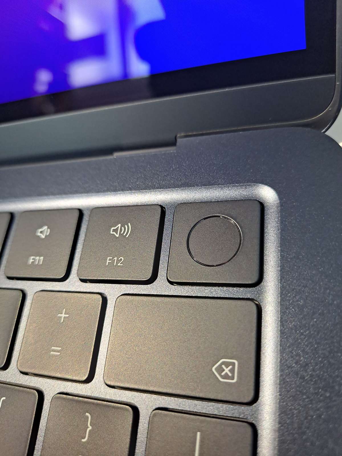 맥북에어 지문인증키