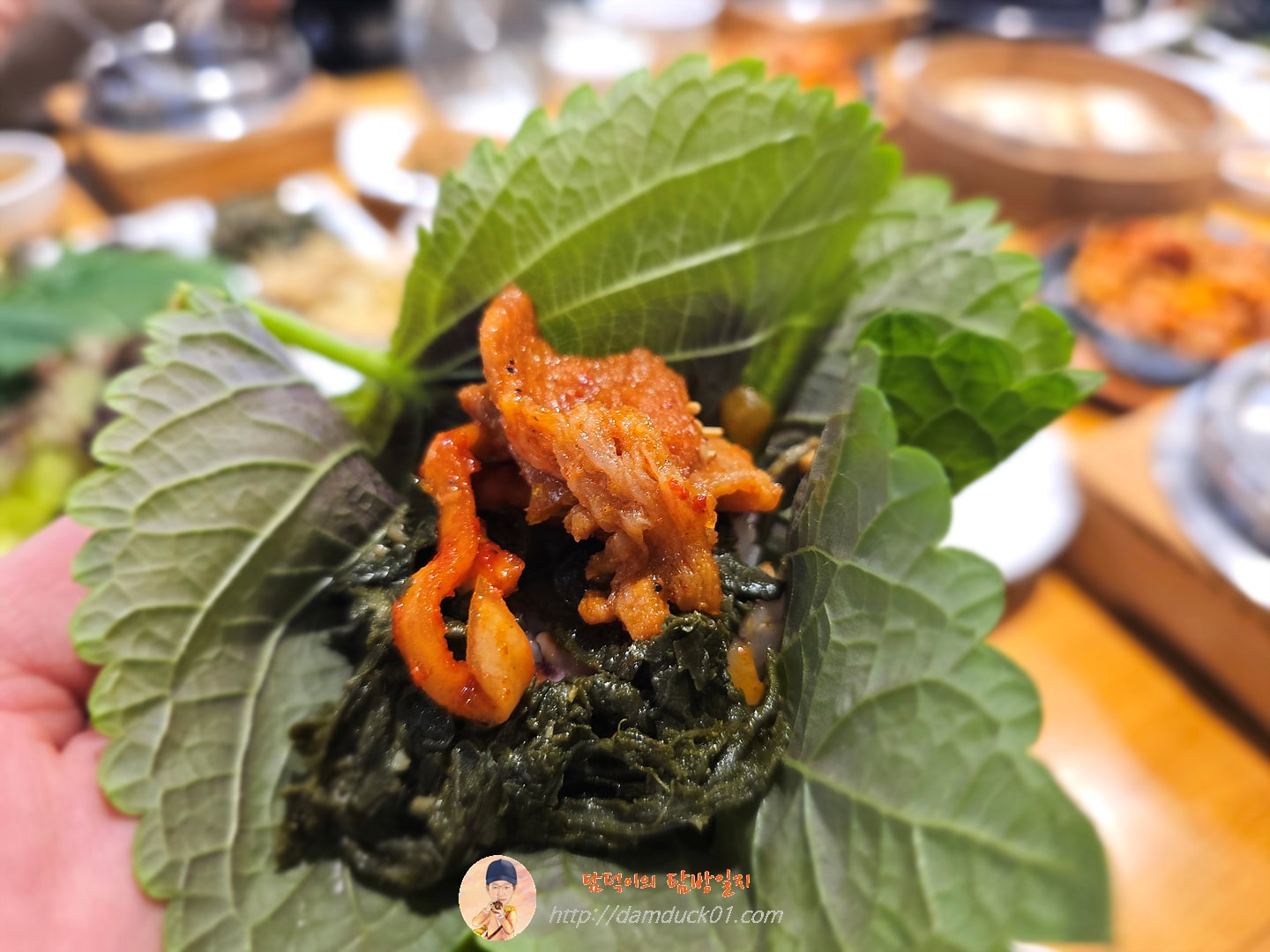 제육정식, 보쌈수육쌈밥