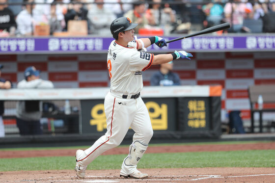 노시환 100홈런&middot;폰세 괴력투&hellip;7연승 질주, 한화 이글스의 비상