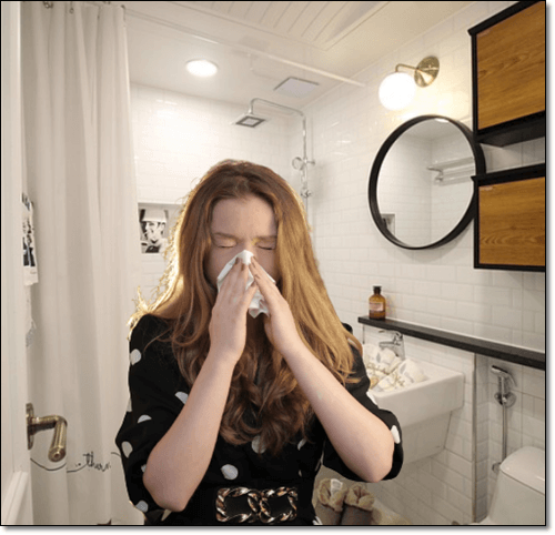 비염이 심한 여성