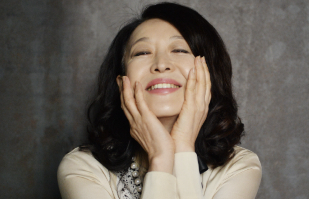 윤석화9