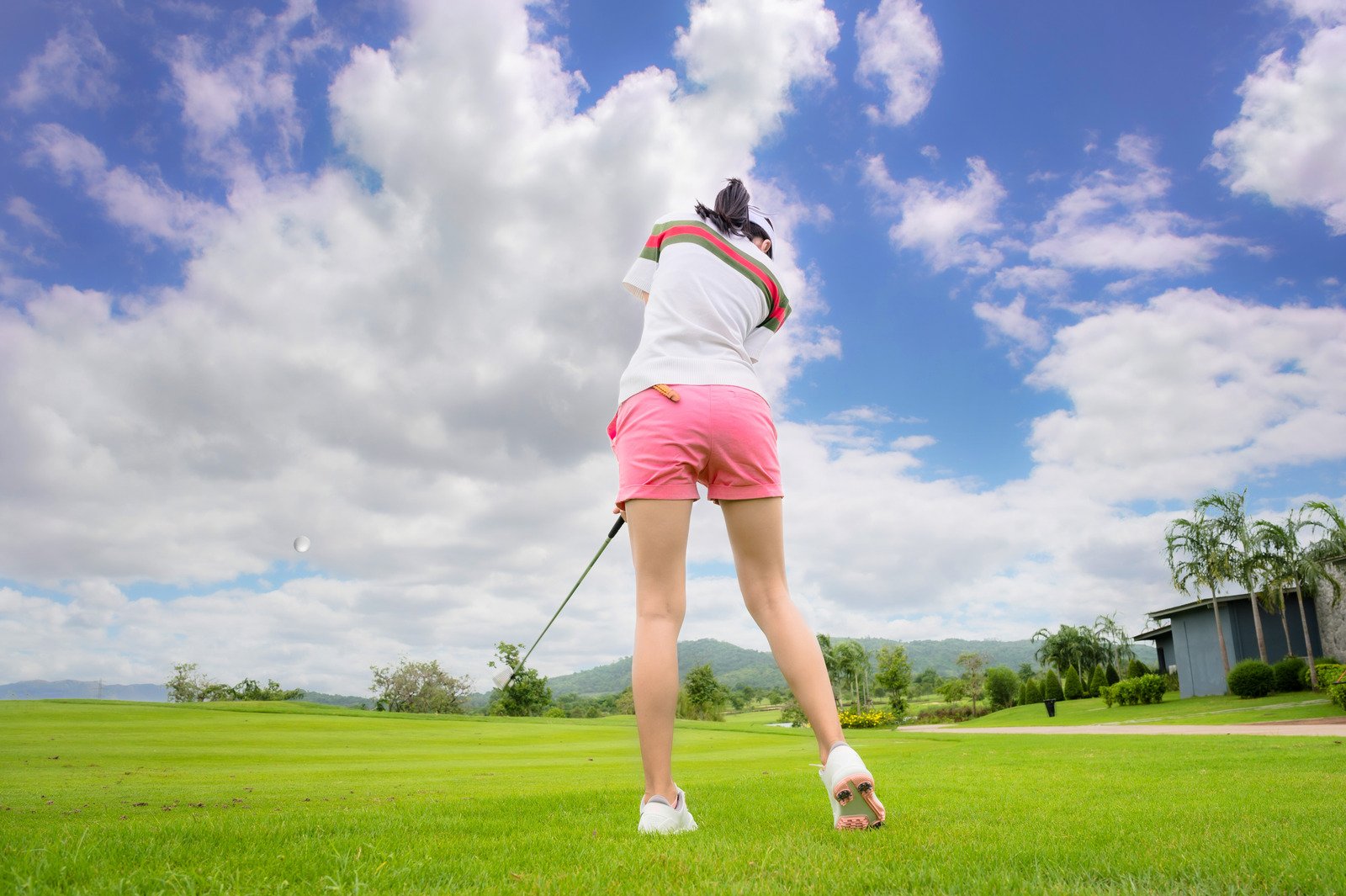 골프 클럽의 위치: 스윙의 기본