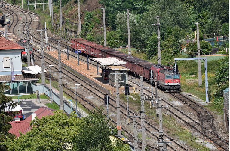 한국의 맛집 철도 여행: 기차역 주변 맛집 투어