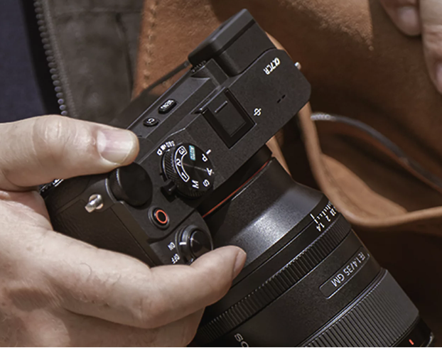 Sony α7CR 61.0MP 컴팩트 풀프레임