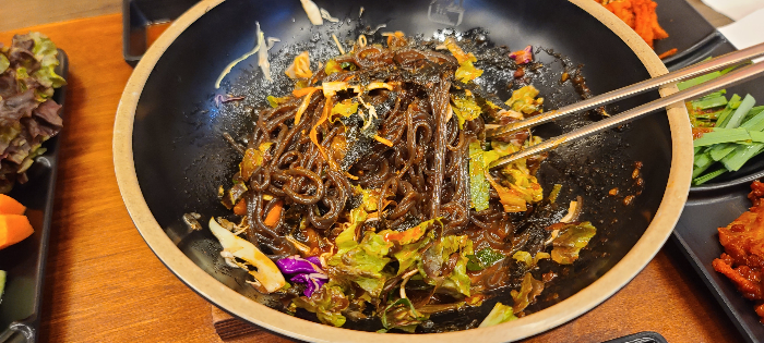 족발맛집 야탑맛집 귀한족발 환상의조합 반반족발 생과일막국수