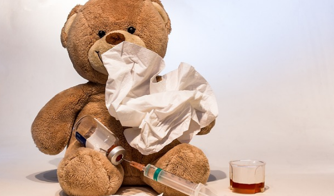 곰돌이와 주사기