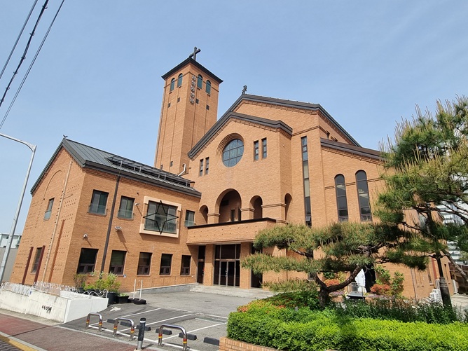 천안 성정동성당