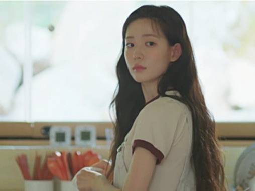 배우-최윤지