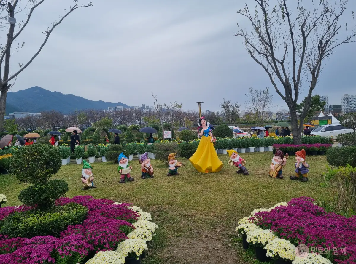 백설공주-일곱난쟁이