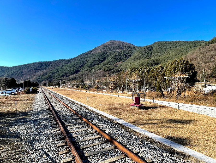 추운 겨울 정선 2박3일 여행 가볼만한 곳 03 - 나전역카페