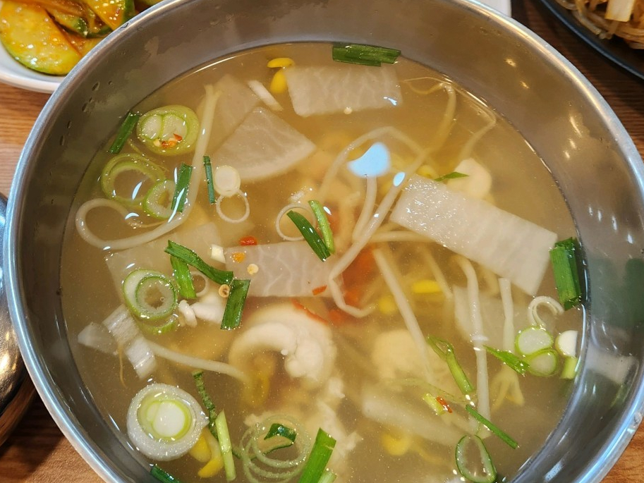 동네한바퀴 울릉도 여행 맛집 저동항 아리랑식당