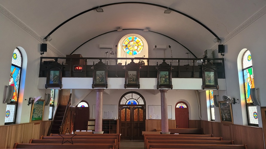 광주 북동성당 성가대석, 십자가의 길 사진