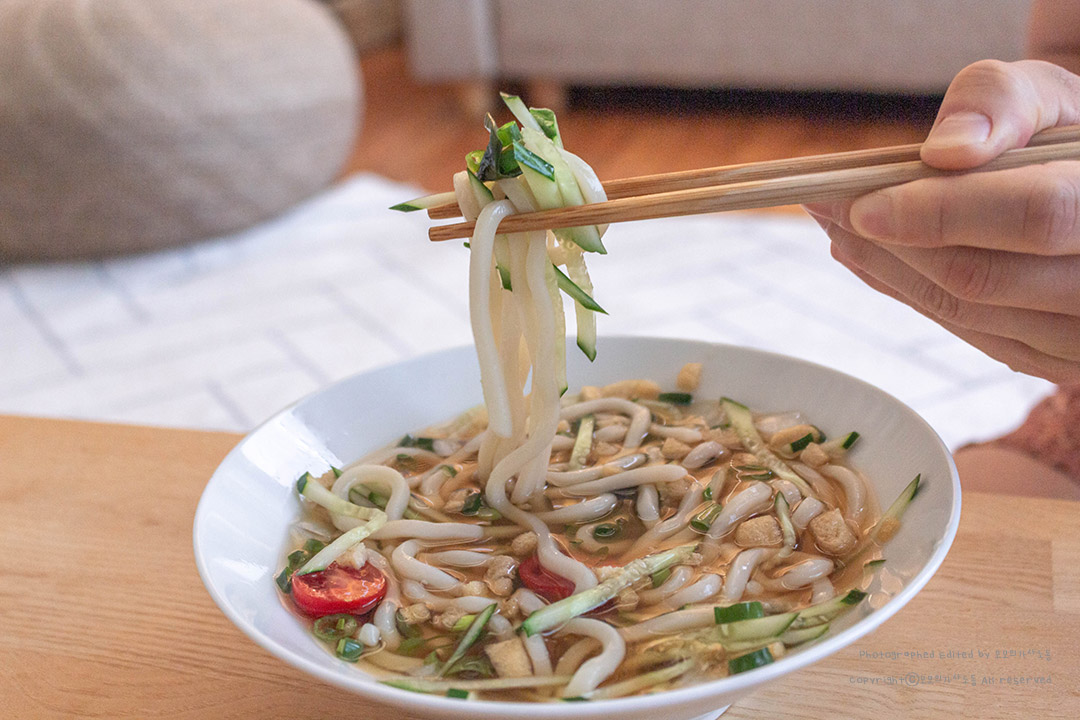 시원한 음식 냉우동