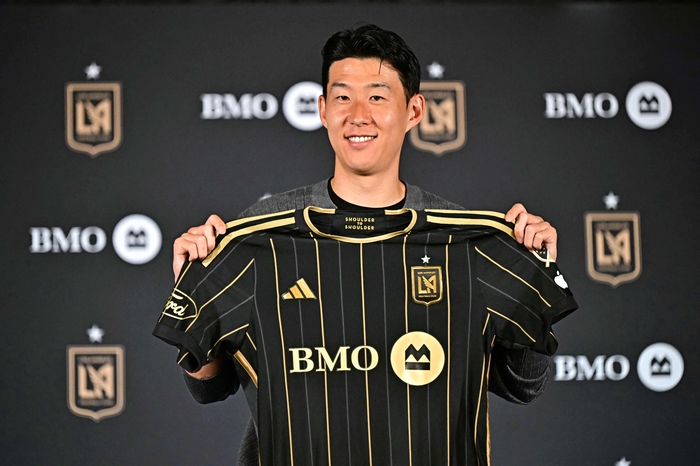 &lsquo;LAFC맨&rsquo; 손흥민, 새로운 도전의 시작을 알리다