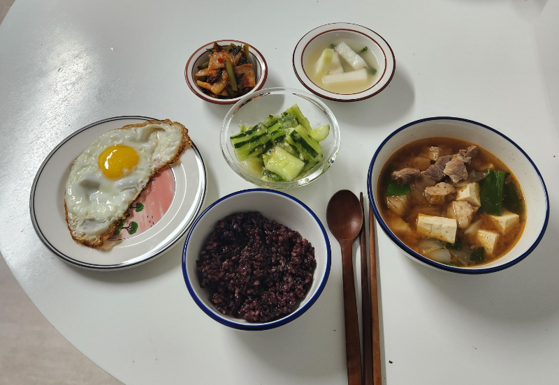 된장찌개로 차린 한 상