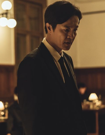 이윤성역 조한철