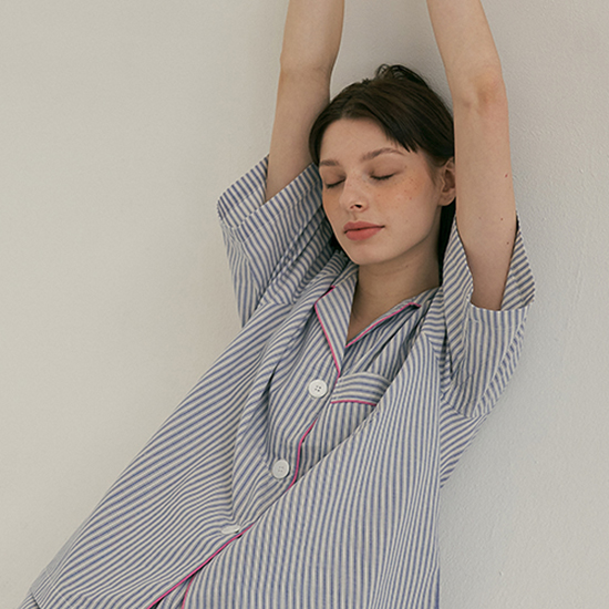 조스라운지 w Mountains Short Pajama Set