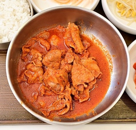 별당김치찜