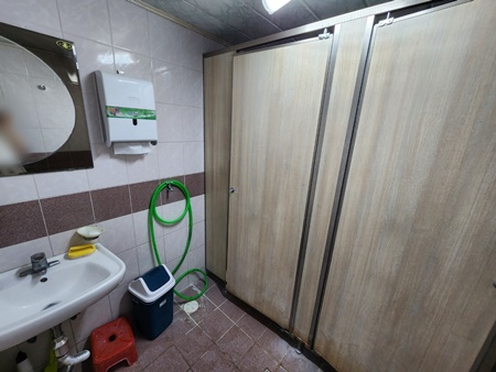 곰터먹촌여자화장실