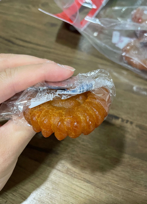 "설날 선물 세트 추천 찹쌀 꿀약과 근접 사진"