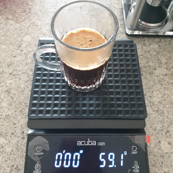 코르타도(Cortado) 레시피: 스페인 커피의 매력 알아보기_에스프레소 2차