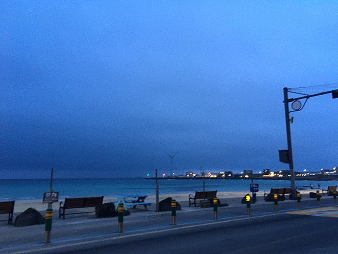 월정리-밤바다1